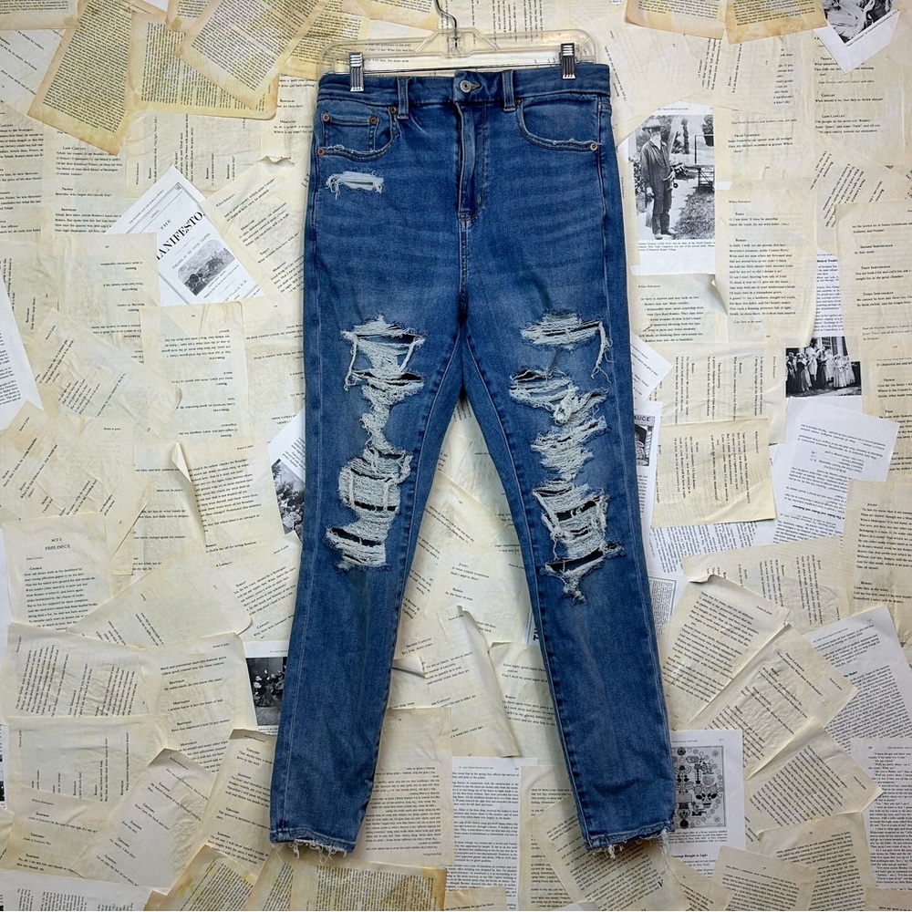 AE Curvy Super High Rise Jeans Size 10R